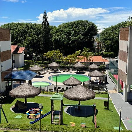 Apartamento De 3 Dormitorios Na Praia Brava - Condominio Curima Florianópolis Екстериор снимка