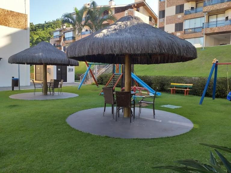 Apartamento De 3 Dormitorios Na Praia Brava - Condominio Curima Florianópolis Екстериор снимка